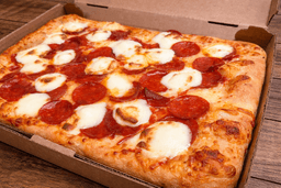 BROOKLYN Pepperoni Pizza